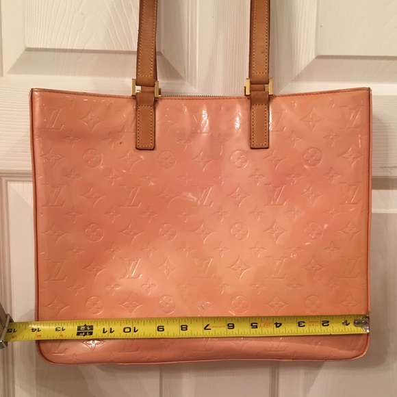 EUC LOUIS VUITTON VERNIS💯% authentic leather tote - Picture 2 of 8